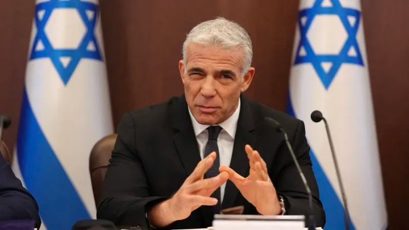 لابيد: اتفاق ترسيم الحدود مع لبنان ضربة كبيرة لحزب الله