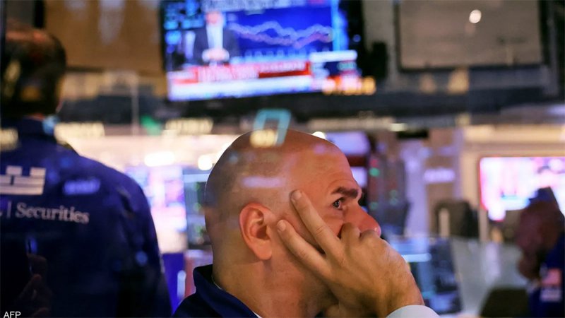 أكثر من 200 مليار دولار تتبخر من "وول ستريت".. لهذه الأسباب