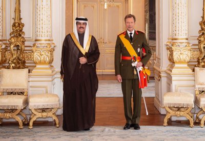 سفير البحرين في بروكسل يقدم أوراق إعتماده سفيرًا مفوضًا فوق العادة لدى دوقية لوكسمبورغ الكبرى 