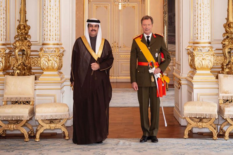 سفير البحرين في بروكسل يقدم أوراق إعتماده سفيرًا مفوضًا فوق العادة لدى دوقية لوكسمبورغ الكبرى 