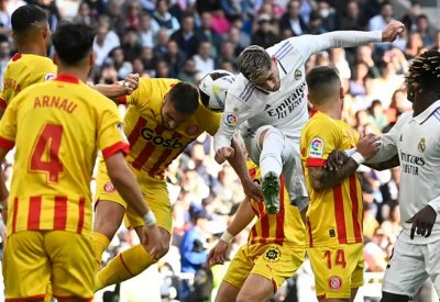 جيرونا يوقف ريال مدريد ويقرب برشلونة من الصدارة