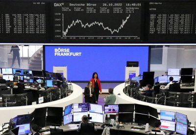 قبيل بيانات التضخم.. أسهم أوروبا باللون الأحمر