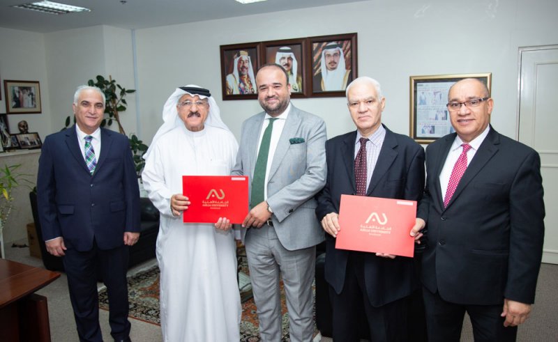 الأهلية تتصدر عربيًا قائمة المؤلفين الأكثر استشهادًا بأبحاثهم