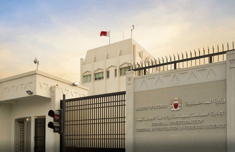 القبض على آسيويين بحوزتهما مواد مخدرة