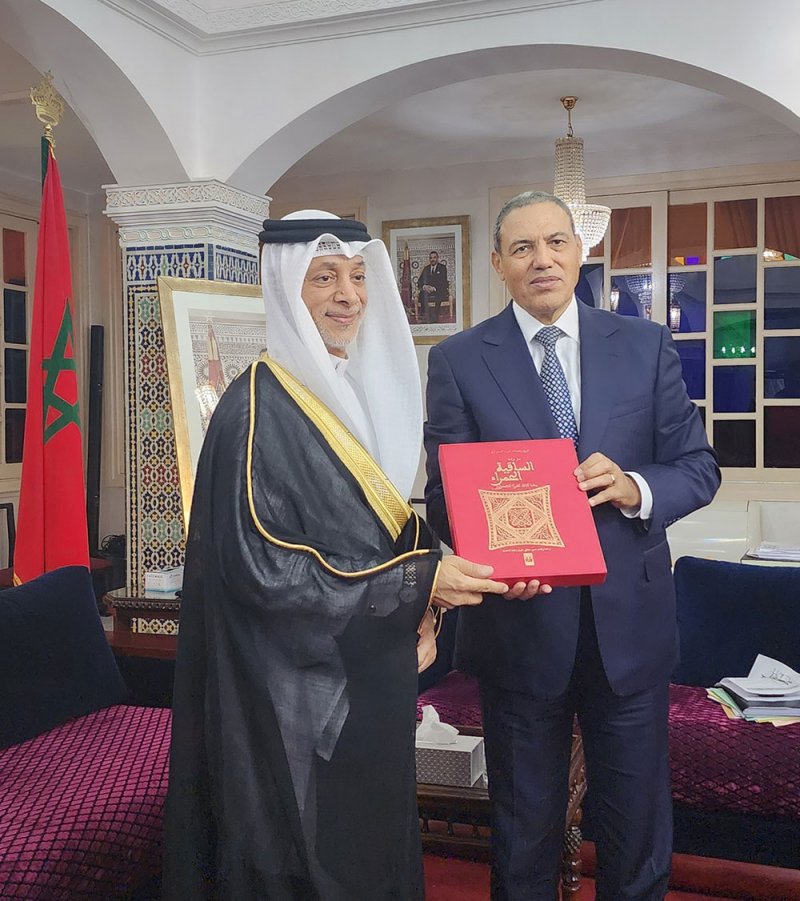 والي جهة العيون الساقية الحمراء عامل إقليم العيون بالمملكة المغربية يستقبل القنصل العام