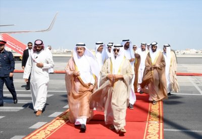 وزير التسامح والتعايش الإماراتي يصل إلى المنامة للمشاركة في ملتقى البحرين للحوار