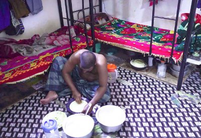 اشتراطات جديدة لسكن العمال