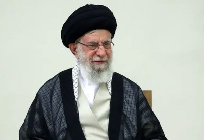 مجدداً.. خامنئي يتهم واشنطن بدعم الاحتجاجات في إيران