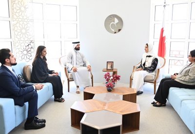 الأنصاري تستقبل الأمين العام للجنة الأولمبية البحرينية