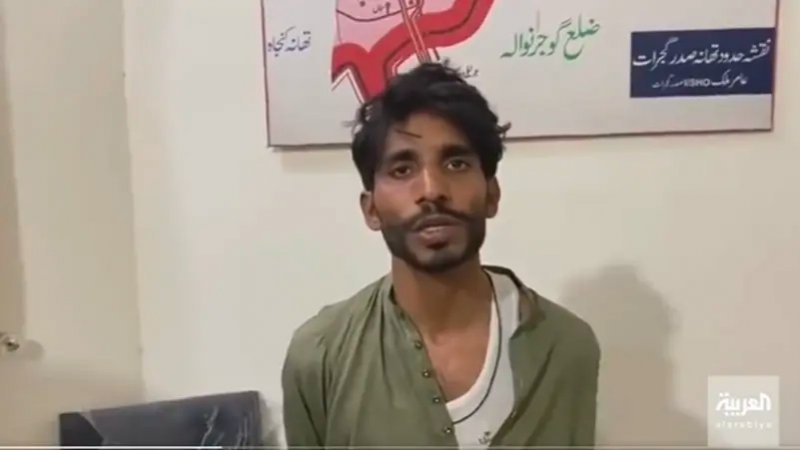 إعلام باكستاني: منفذ الهجوم على عمران خان يقر بأنه أراد قتله