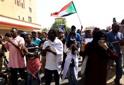 السودان.. أنباء عن محادثات بشأن مسودة الدستور