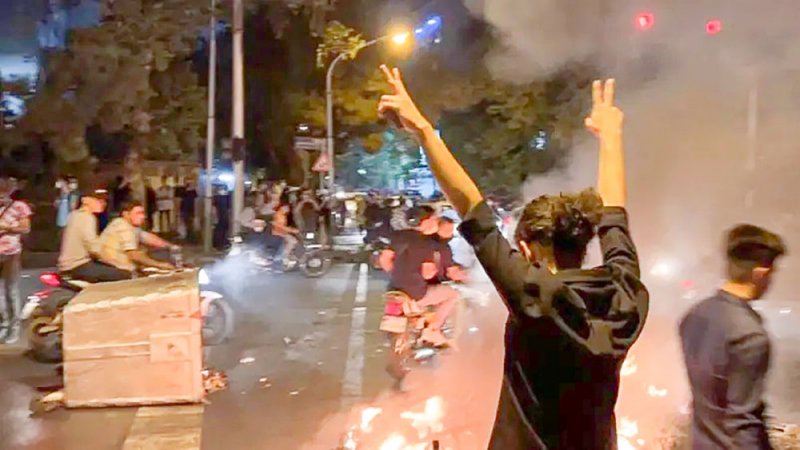 بايدن يتعهد بـ“تحرير” إيران
