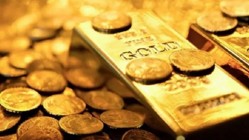 أسعار الذهب تحلق عاليا وسط آمال في إبطاء زيادات سعر الفائدة