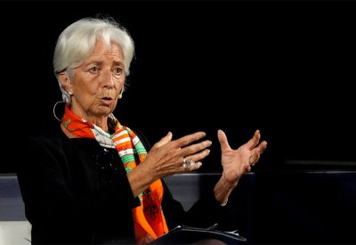 لاغارد: تسريع التحول للطاقة المتجددة سيحد من ارتفاع الأسعار