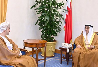 سمو الشيخ محمد بن مبارك آل خليفة يستقبل سفير سلطنة عمان لدى مملكة البحرين