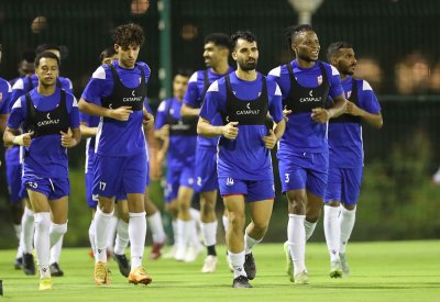 الأحمر الأولمبي يواجه نظيره السعودي.. الأربعاء