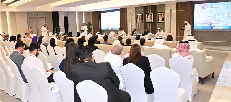 وزير الصناعة والتجارة يُعلن عن إطلاق تطبيق التاجر