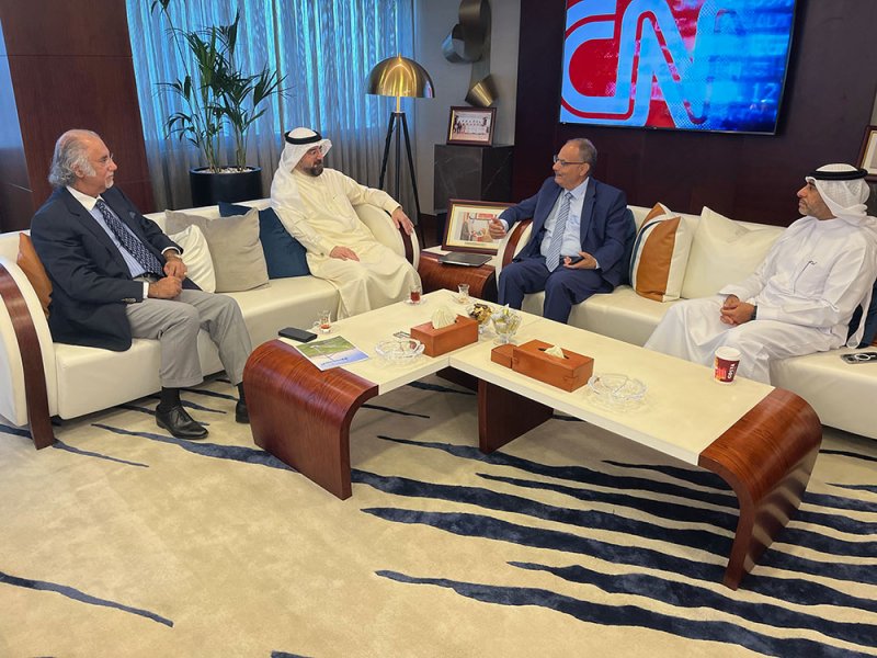 نجيبي يؤكد على أهمية تعزيز التعاون في المجالات الصحية بين البحرين وألمانية