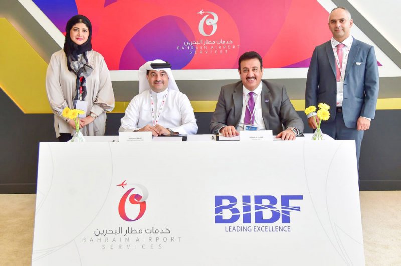 تعاون مشترك بين “باس” و“BIBF” لبناء القدرات القيادية بقطاع الطيران