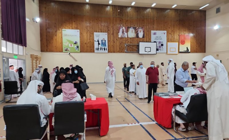 بدء الاقتراع واقبال من الناخبين للإدلاء بأصواتهم في الانتخابات النيابية والبلدية 2022