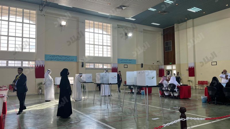 مشاركة نسائية تفتتح دائرة السنابس 