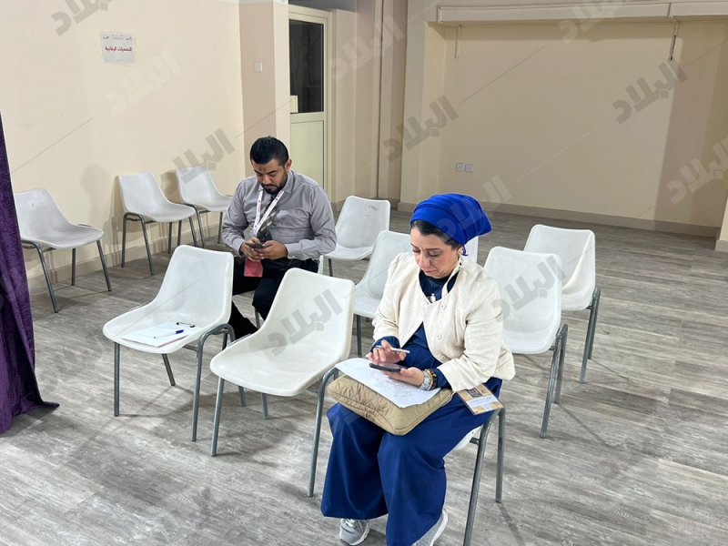 الاعلاميون بدون اماكن في مراكز الاقتراع