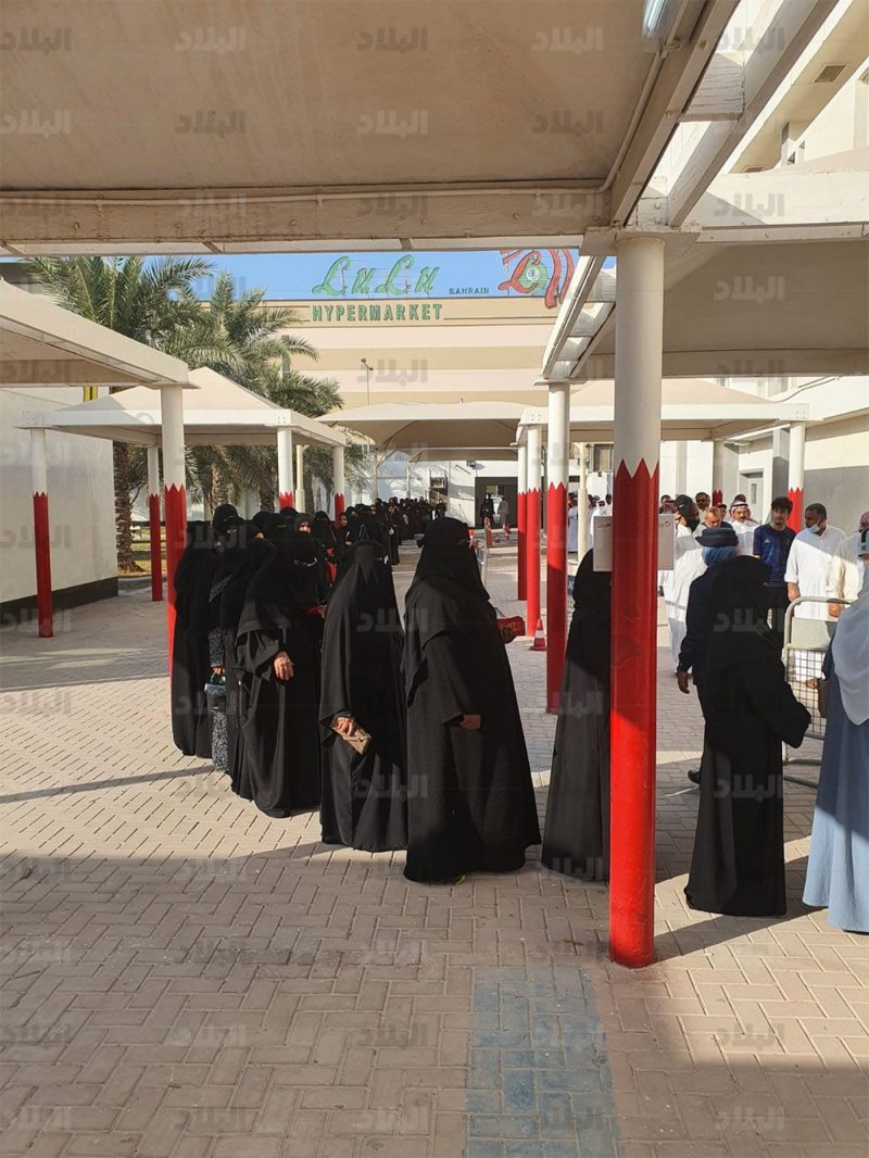 دوائر الجنوبية تتزين بالناخبين وطوابير طويلة للاقتراع