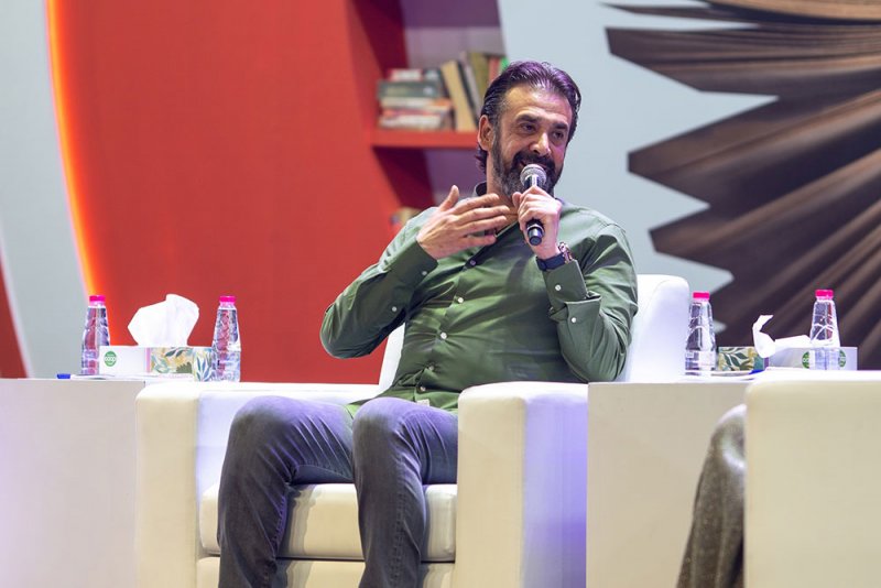 كريم عبد العزيز: أشعر أنني لم أغادر بلدي
