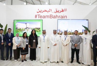 مدير عام هيئة البيئة بدولة الكويت يزور جناح البحرين بالمعرض المصاحب لـ(COP27)