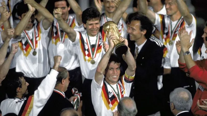 مونديال 1990: الأكثر مللًا.. وتغيير القوانين بسبب مصر
