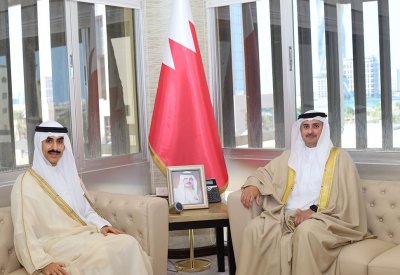 وزير العدل يستقبل سفير دولة الكويت لدى مملكة البحرين