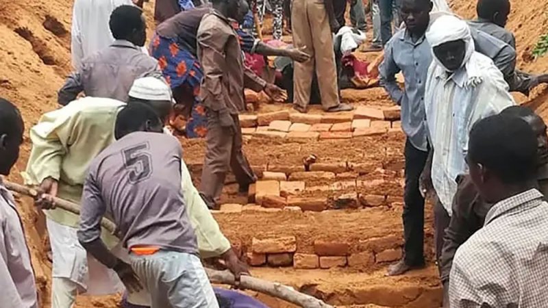300 حرب.. قبائل تُدير استراتيجية الأراضي المحروقة بالسودان