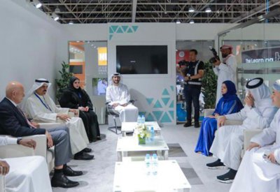 وزير التربية يستعرض مع شركة مايكروسوفت سبل التعاون مع جامعة عيسى الكبير- الهداية الخليفية