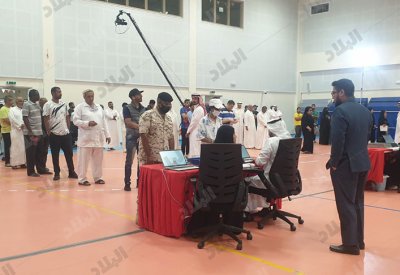 تعطل قارئ البطاقات الذكية في الدائرة الاولى الجنوبية..مما اضطر اللجنة لادخال المعلومات يدويا