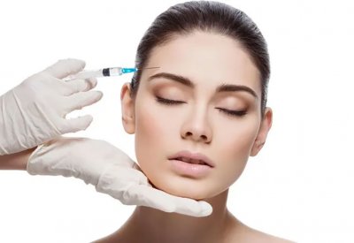 بعد أن أثار ثورة تجميلية.. البوتوكس لعلاج الاكتئاب والقلق!