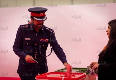بالصور: عبدالله بن خالد يدلي بصوته