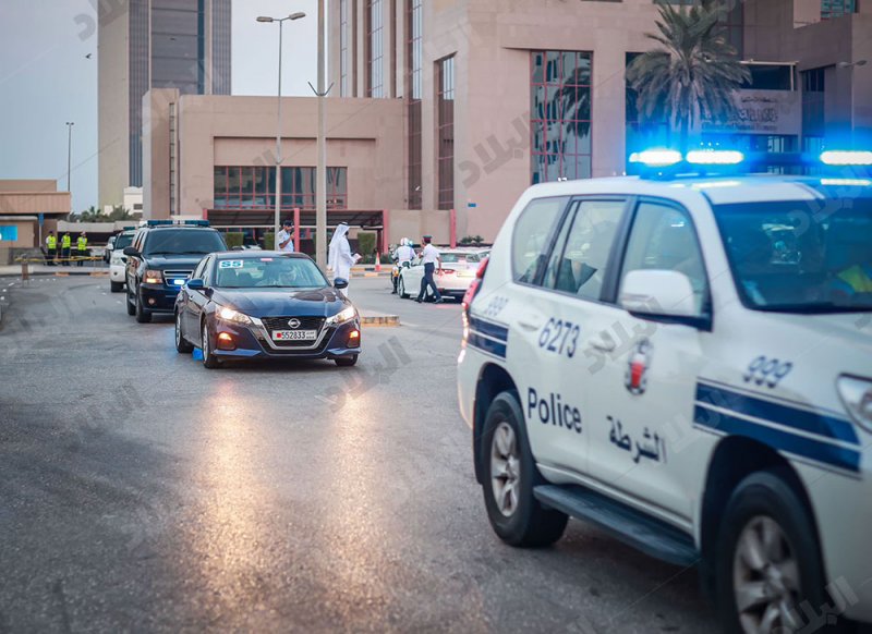 بالصور: نقل صناديق وأوراق الاقتراع من مبنى النيابة العامة للمراكز العامة والفرعية