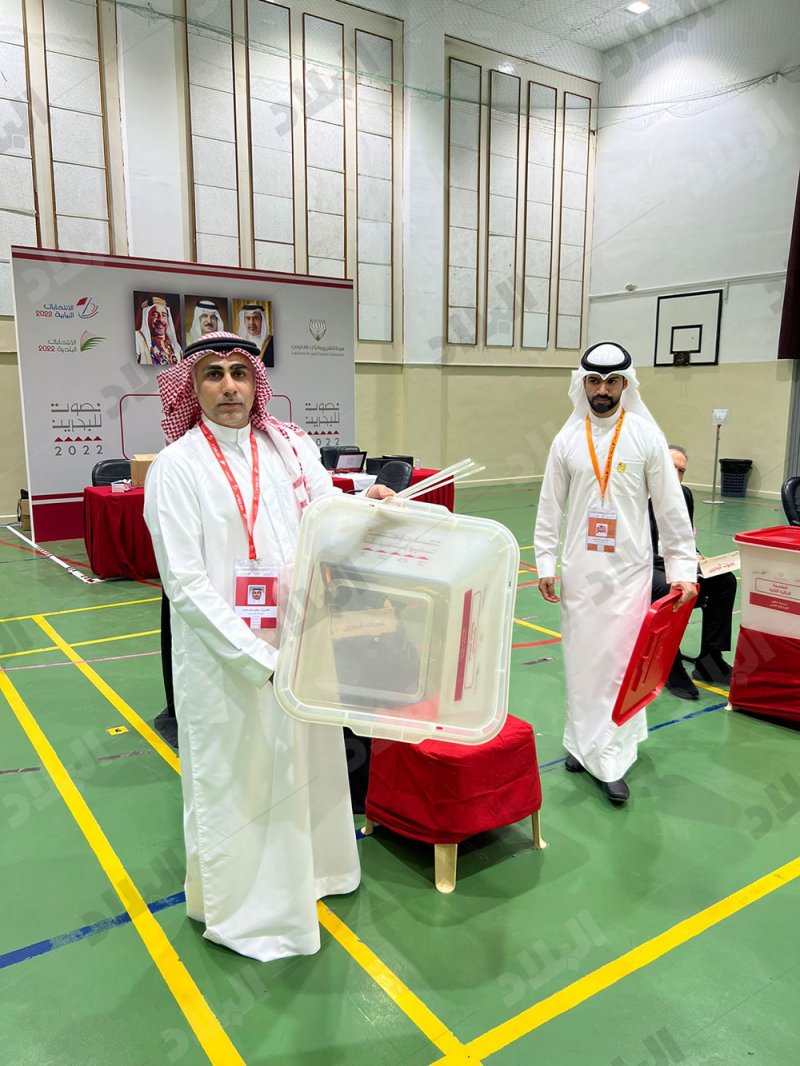 الاستعداد لعملية التصويت واعداد صناديق الاقتراع في الدائرة الثانية لمحافظة العاصمة