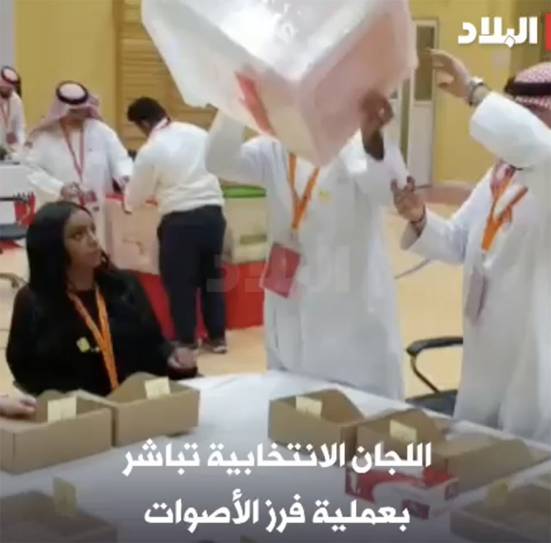 بالفيديو: اللجان الانتخابية تباشر بعملية فرز الأصوات