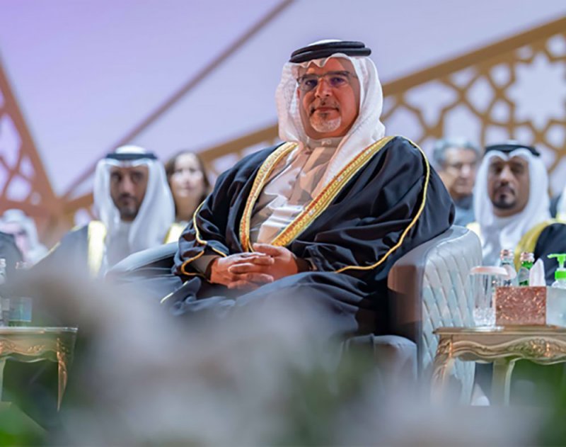 نيابةً عن جلالة الملك المعظم .. سمو ولي العهد رئيس مجلس الوزراء يفتتح مركز البحرين العالمي للمعارض