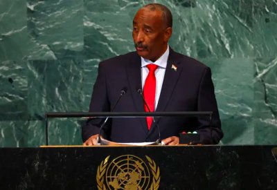 البرهان: القوات المسلحة ستفي بوعدها بالنأي عن العمل السياسي