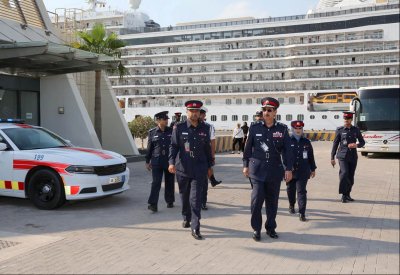 مدير عام أمن المنافذ يقوم بزيارة لمديرية شرطة الموانئ البحرية بميناء خليفة بن سلمان
