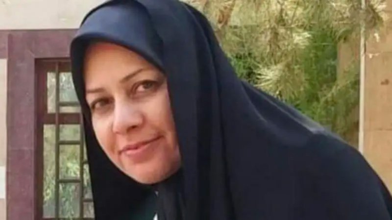 اعتقال ابنة شقيقة خامنئي.. "والدها قضى بالسجن تعذيباً"