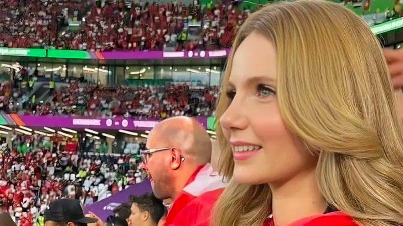 زوجة لاعب شهير.. سر تونسية خطفت الأضواء كأميرات ديزني