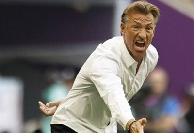 بالفيديو: رينارد أشعل حماس "الأخضر" أمام رفاق ميسي