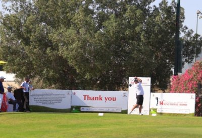 البريطاني جوشوا وايت يتصدر الجولة الثانية في بطولة كأس جلالة الملك حمد الدولية للجولف