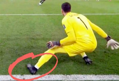 بالصور.. هل تعرضت السعودية لظلم تحكيمي في "ركلة الجزاء"؟