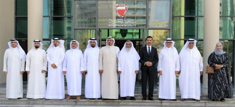 وزير شؤون البلديات والزراعة يهنئ النعار.. لهذا السبب