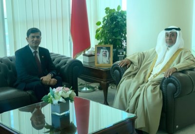 وزير شؤون المجلسين يستقبل سفير جمهورية نيبال لدى مملكة البحرين