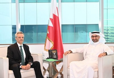 وزير الصناعة والتجارة يستقبل السفير الروسي.. لهذا السبب